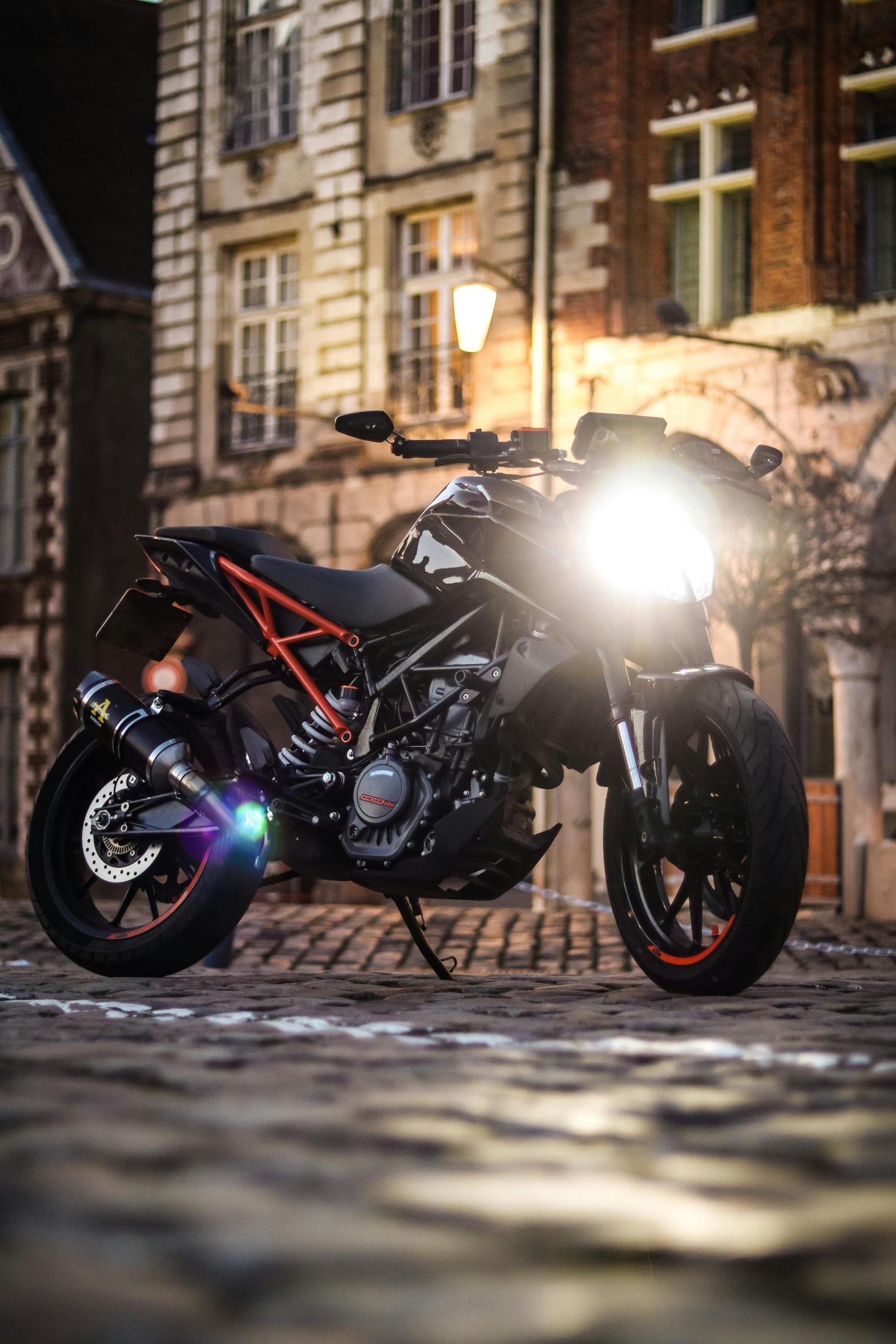 Elevate your ride with eye-catching custom motorcycle graphics - Autobypass